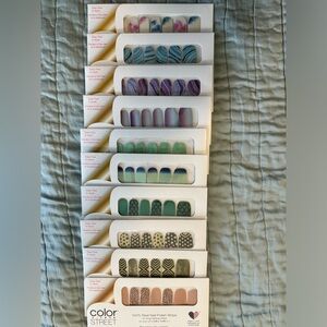 Colorstreet bundle of 10 + goodies